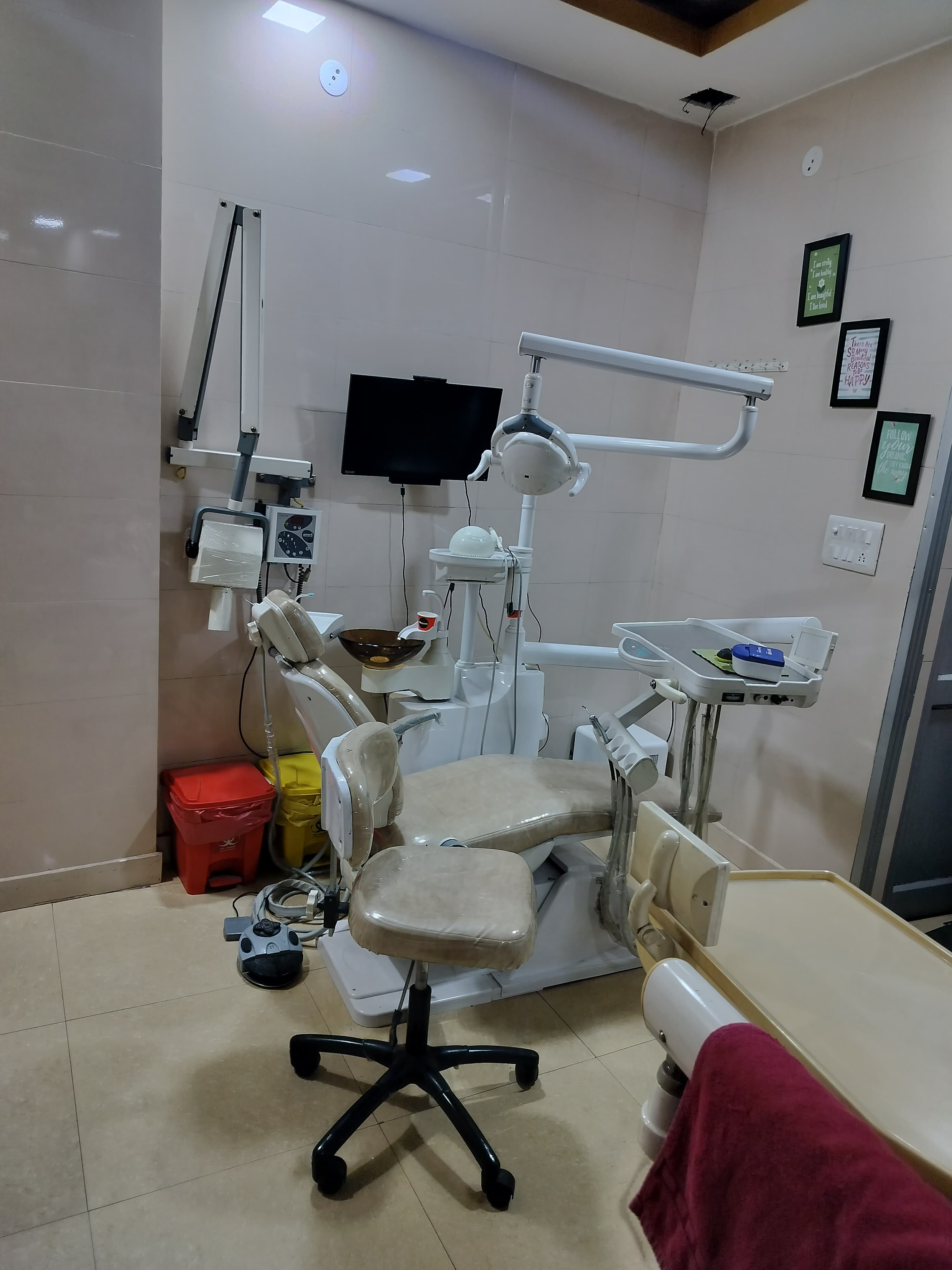 Clinic Gallery - Advanced Technology